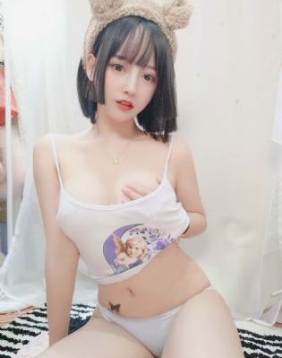 笼中女囚电影